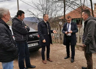 Vlada ZDK osigurala vanredni prevoz za 23 učenika u Begovom Hanu Fatići U Begovom Hanu