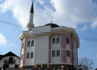 Džamija U Doboju