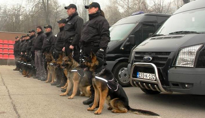 Policija kupila službene pse, koštali 11.998 KM
