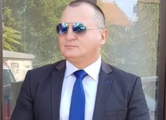 U Bijeljini zapaljen automobil bivšeg savjetnika Dragana Mektića (VIDEO)