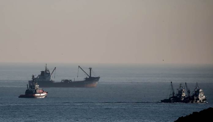 Sudar tankera i ribarskog čamca na Bosforu: Nestale tri osobe (VIDEO)