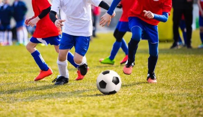 Škoti će zabraniti udaranje lopte glavom na treninzima djece