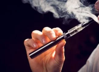 WHO upozorava na opasnost e-cigareta za zdravlje i traži stroge propise