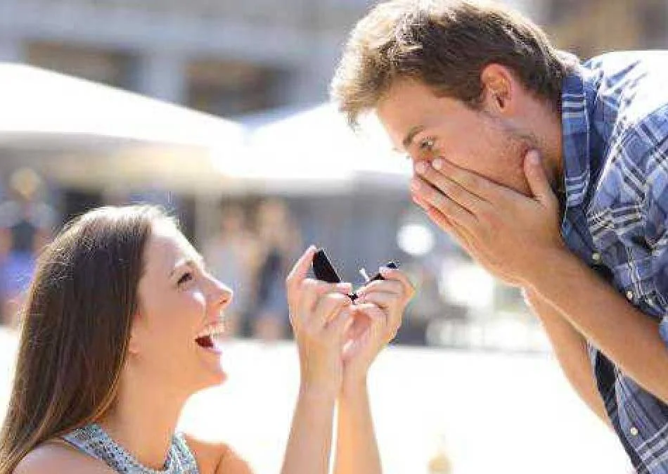 Prosidba žene Prose Muškarce