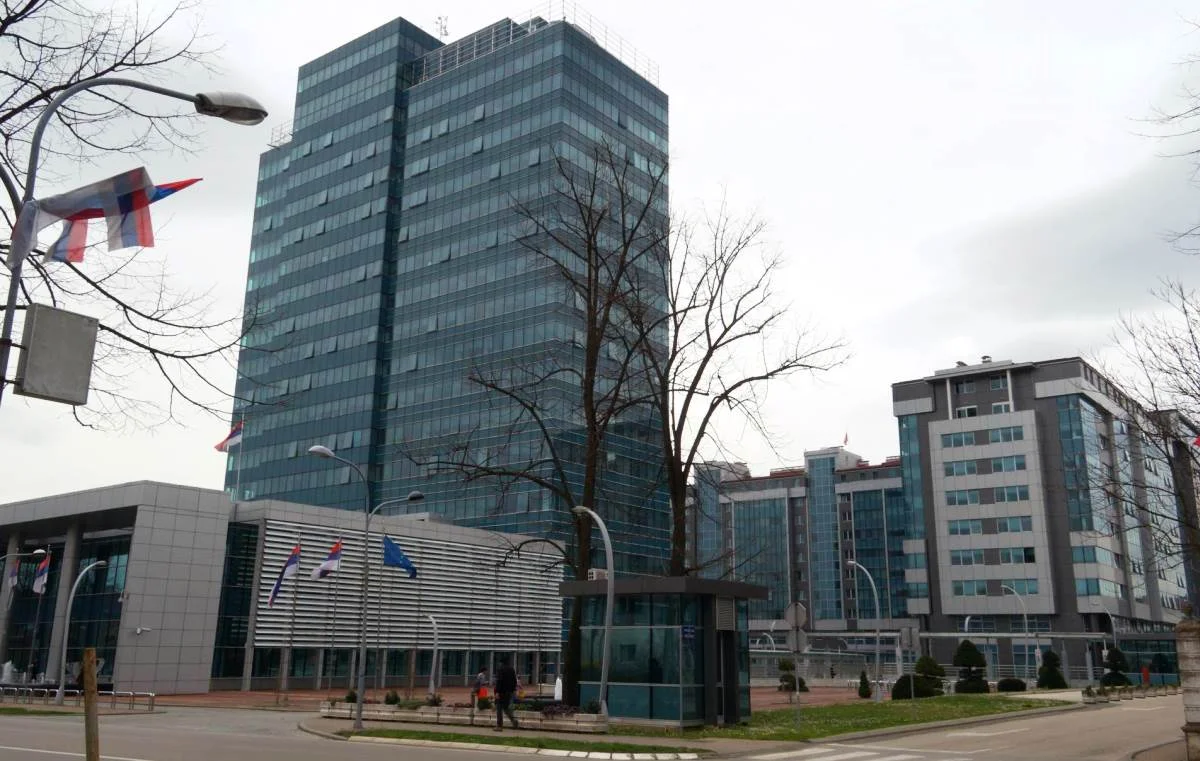 Vlada RS danas usvaja odluku o ukidanju vanrednog stanja