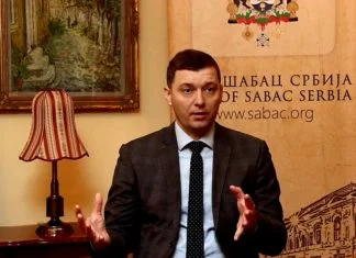 Gradonačelnik Šapca zabranio promociju Šešeljeve knjige u kojoj negira genocid u Srebrenici 20200303 072901