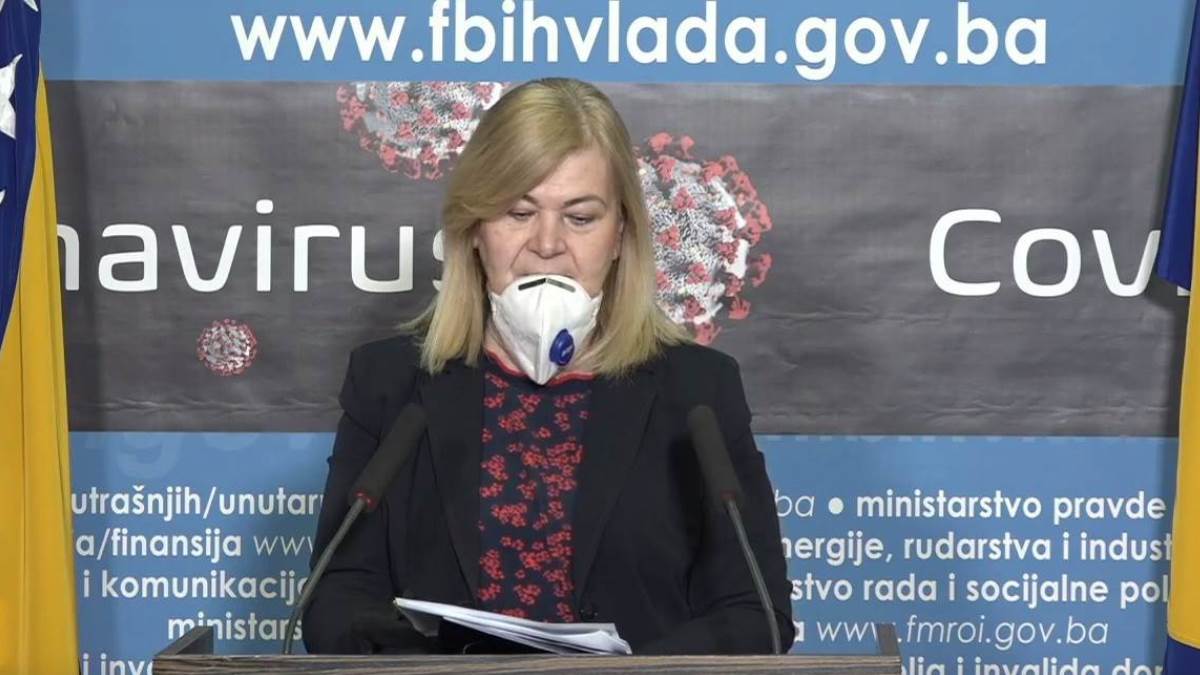 Smijenjen Krizni štab FBiH zbog testovana na koronavirus