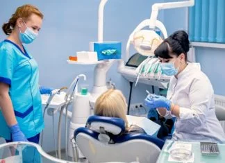 Zabranjen rad privatnim stomatološkim ordinacijama i zubotehničkim laboratorijima u FBiH