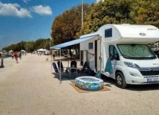 Hrvatska uskoro otvara granice za autoturiste Autoturisti