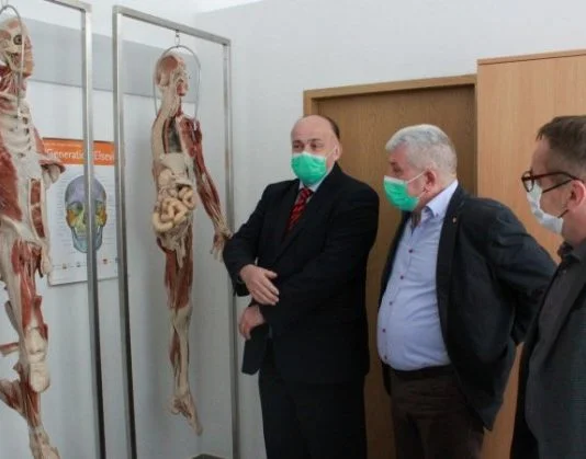 Medicinski Fakultet Zenica