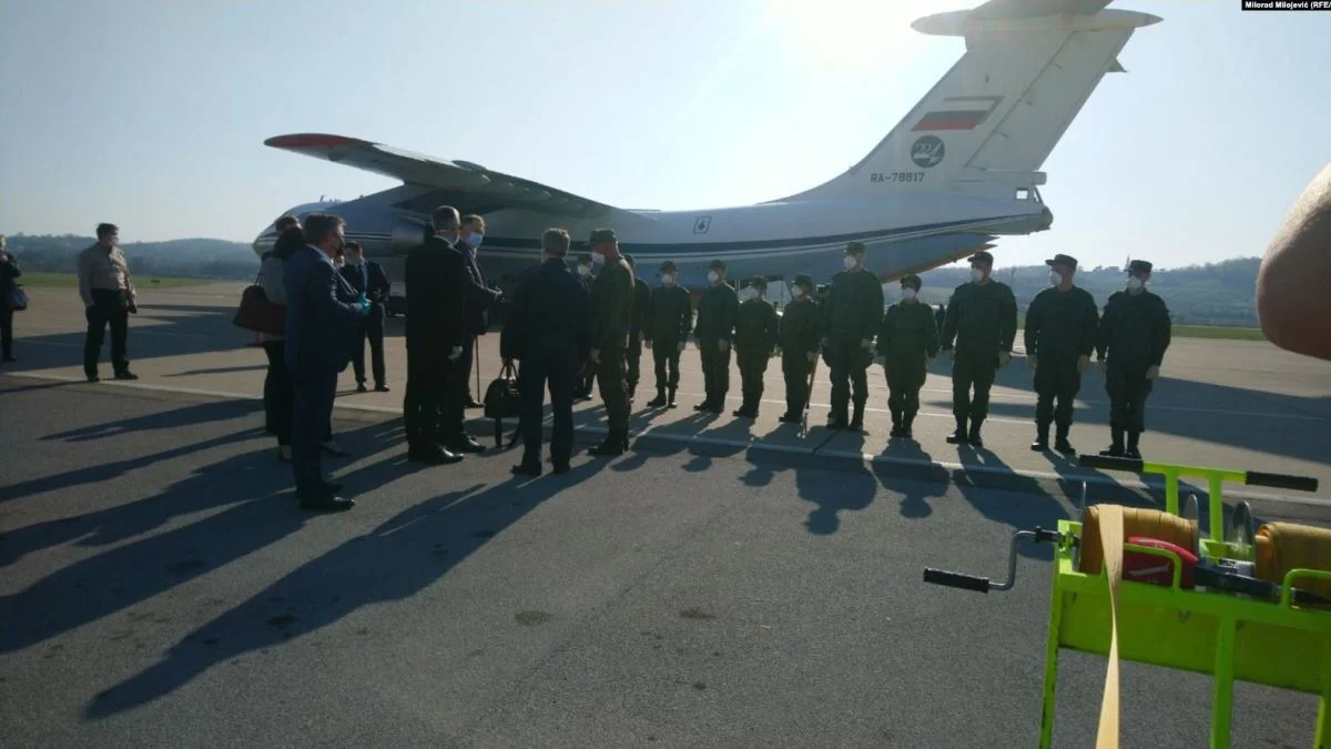 Medicinska oprema i stručnjaci iz Rusije stigli u Banjaluku