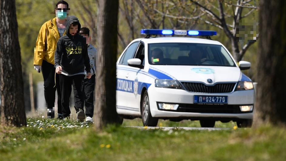 Dobio dvije godine zatvora jer je u izolaciji išao ‘baciti smeće’