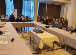 U RS-u protiv mjera FBiH o ukidanju policijskog sata i karantina Štab Za Praćenje Koronavirusa RS