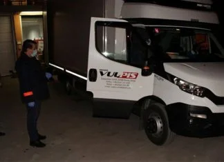 Goražde dobilo pomoć iz Srbije nakon što se gradonačelnik Muhamed Ramović obratio Vučiću Vozilo Pomoći Iz Srbije