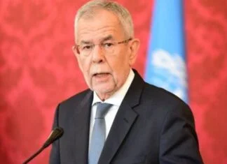 Policija uhvatila austrijskog predsjednika kako krši policijski sat Alexander Van Der Bellen