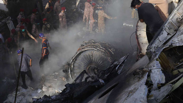 PIA Airbus A 320 Crashed In Karachi