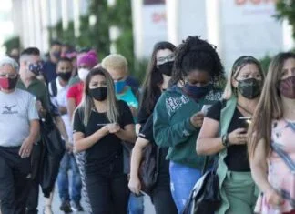 SAD na pragu pet miliona zaraženih korona virusom Brazil Koronavirus