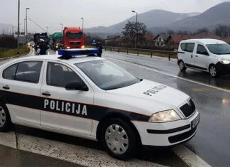 Saobraćajna na M-17 na dionici Zenice-Žepče, sudarila se dva automobila Saobraćajna Maglaj M17