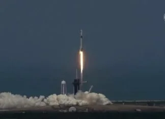 Raketa SpaceX lansirana s dvojicom astronauta (VIDEO)