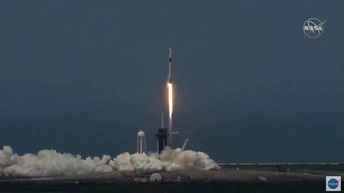 Raketa SpaceX lansirana s dvojicom astronauta (VIDEO)