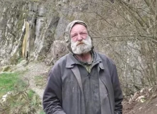 Zenički Robinson Crusoe proveo 11 godina u pećini (VIDEO) Žarko Hrgić