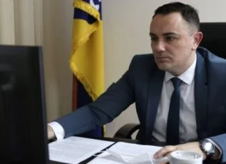 Ajdinović: Kazne do godinu dana zatvora za one koji doprinesu pogoršanju epidemiološke situacije