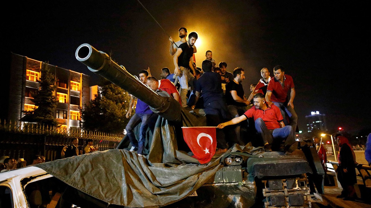 U Turskoj na doživotnu robiju osuđen 121 član terorističke organizacije FETO