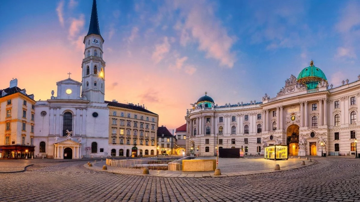 Austrija se otvara i ublažava covid mjere za 12 evropskih zemalja