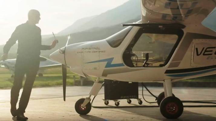 Slovenija proizvela prvi električni avion na svijetu (VIDEO)