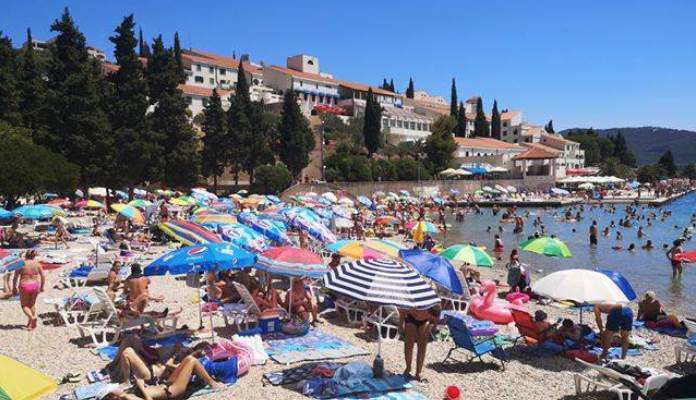 Neum očekuje rekordnu zaradu od turizma, gradit će nove plaže