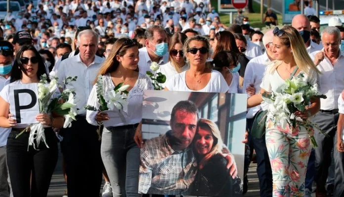 Umro vozač autobusa kog su prebili putnici jer je tražio da nose maske