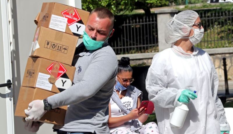 WHO donirala Bosni i Hercegovini 23 tone medicinske opreme