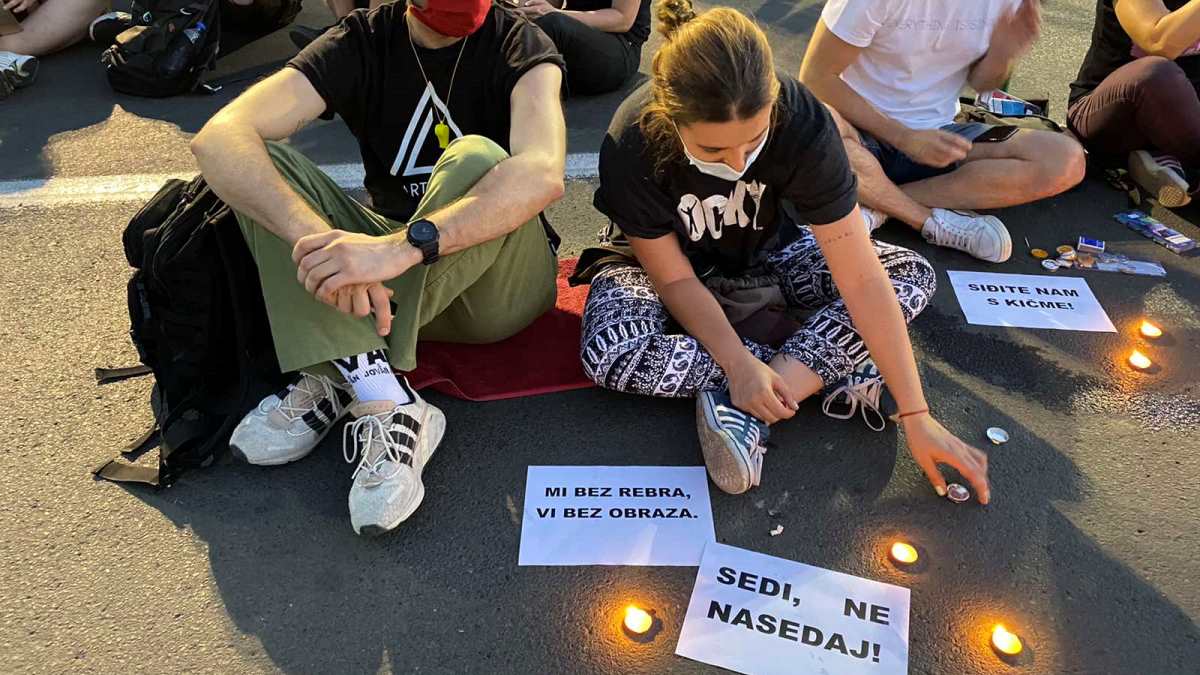 Treći dan protesta u Srbiji bez sukoba i nasilja