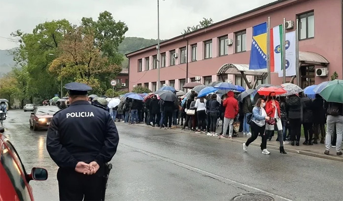 UNZE Protesti