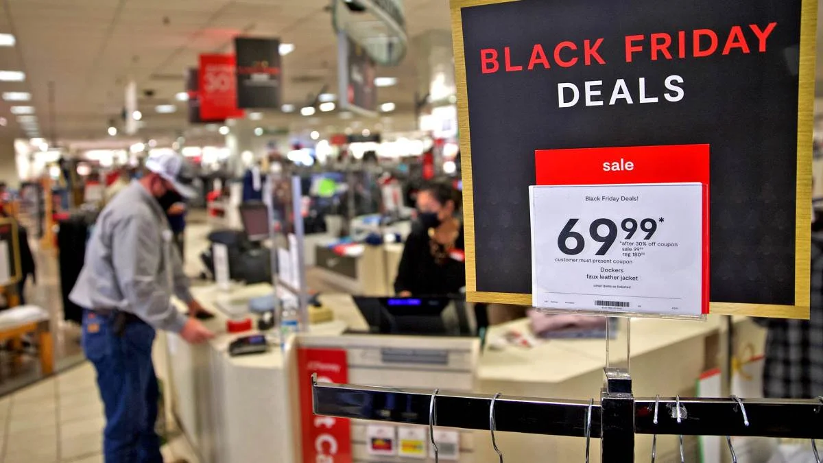 Oboreni rekordi na “Black friday” u internet kupovini u Americi