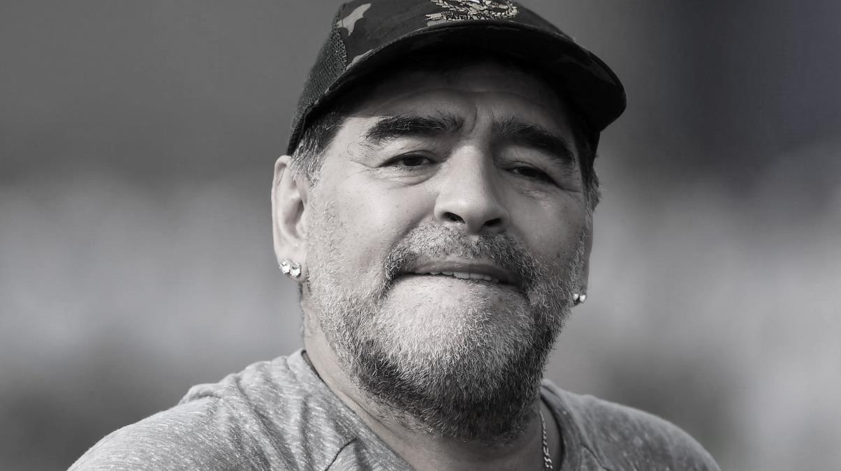 Umro Diego Maradona