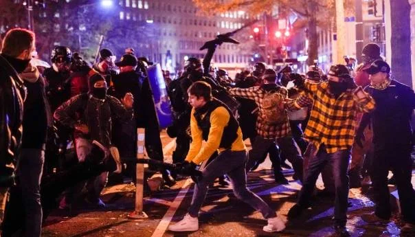 Sukob Demonstranata U Washingtonu