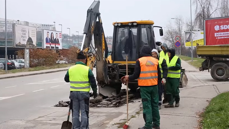 U toku sanacija rupa na gradskim saobraćajnicama u Zenici