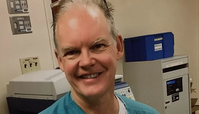 Ljekar preminuo dvije sedmice nakon vakcinacije protiv COVID-19?