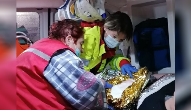 Ekipa Hitne pomoći porodila ženu na autoputu za Sarajevo