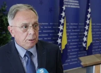 Genjac: Nabavit ćemo mi vakcine uskoro Genjac