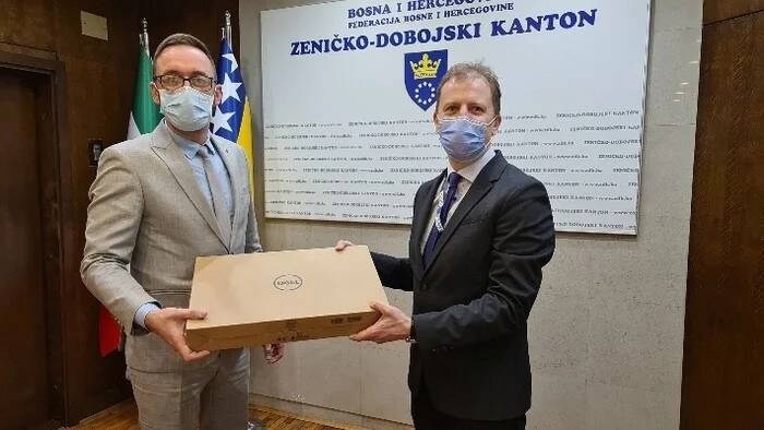 Misija OSCE-a u BiH donirala tehničku opremu Timu za prevenciju i borbu protiv korupcije ZDK