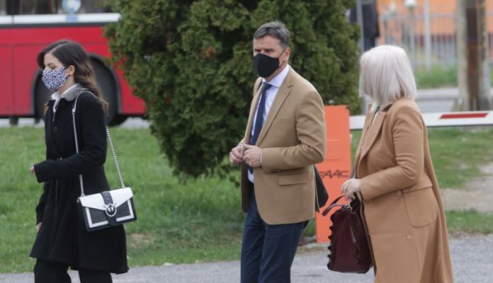 Bivši šef Novalićevog kabineta na suđenju: Nabavka respiratora bila politička odluka