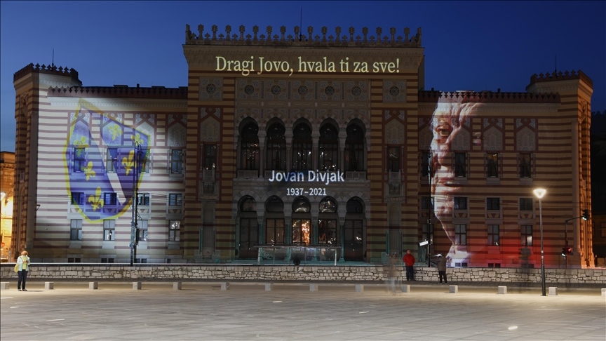 Na Vijećnici lik Jovana Divjaka, dan sahrane proglašen Danom žalosti u Sarajevu
