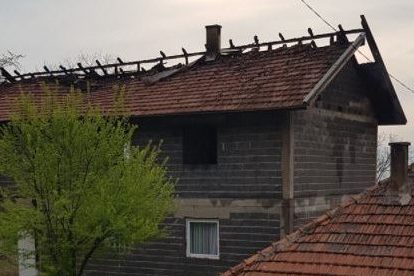 Požar