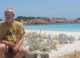Italijanski ‘Robinson Crusoe’ napušta svoj dom – ostrvo na kojem je živio preko 30 godina Robinson Crusoe Italija