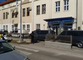 Zeničanin priznao krađu tri vozila u Travniku koje je prodao na autootpadu Zeničanin Krađa Automobila