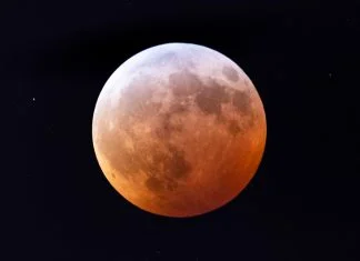 Večeras će se vidjeti ‘super cvjetni krvavi Mjesec’ Super Blood Wolf Moon Lunar Eclipse In Washington, DC