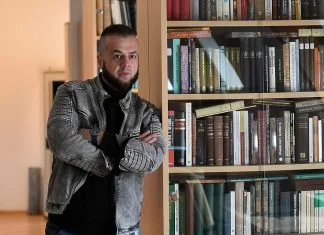 Zeničanin u jednoj knjizi predstavio žene i muškarce koji su oplemenili kulturu njegovog grada Ikbal Cogo Muzej