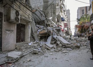 Kiša Hamasovih raketa iznad Izraela, odjekuju eksplozije, vojska uzvraća vatru Rat Izrael Palestina